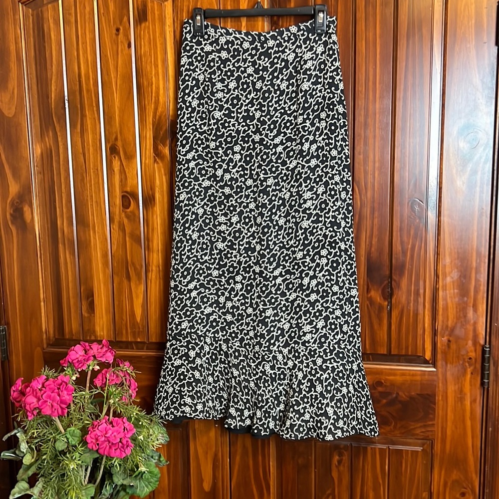 Harold’s black/white maxi skirt